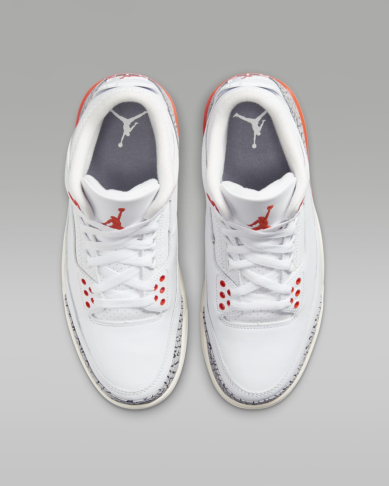 Air Jordan 3 Retro Women's Shoes