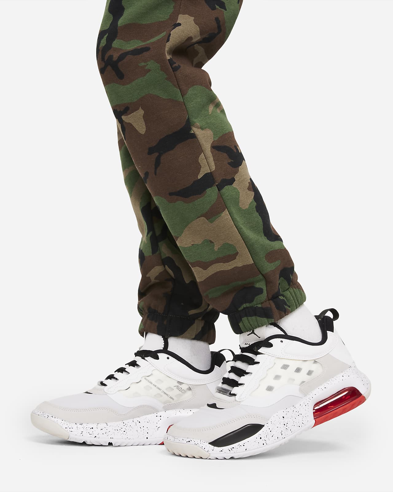 Nike air jordan max aura clearance green camo