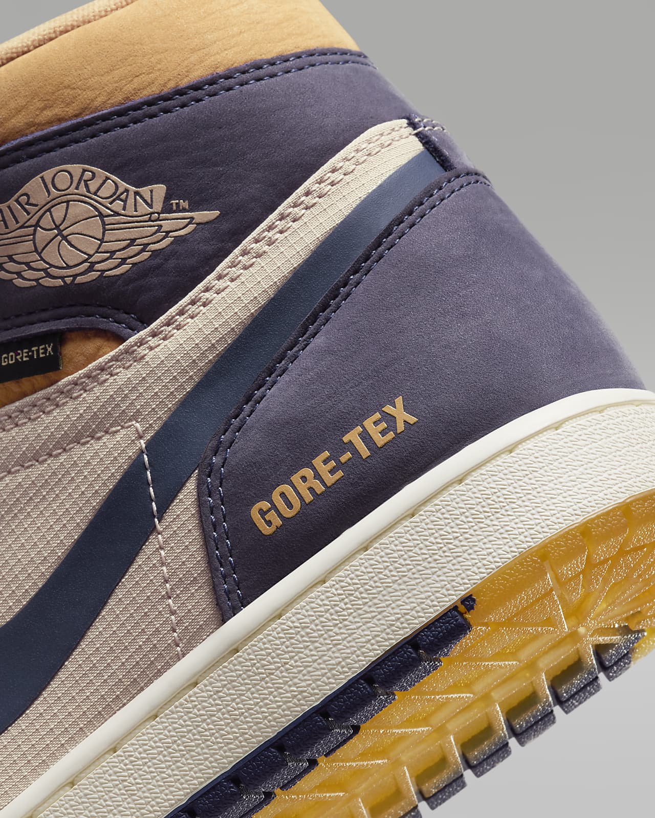 Chaussure Air Jordan 1. Nike CA