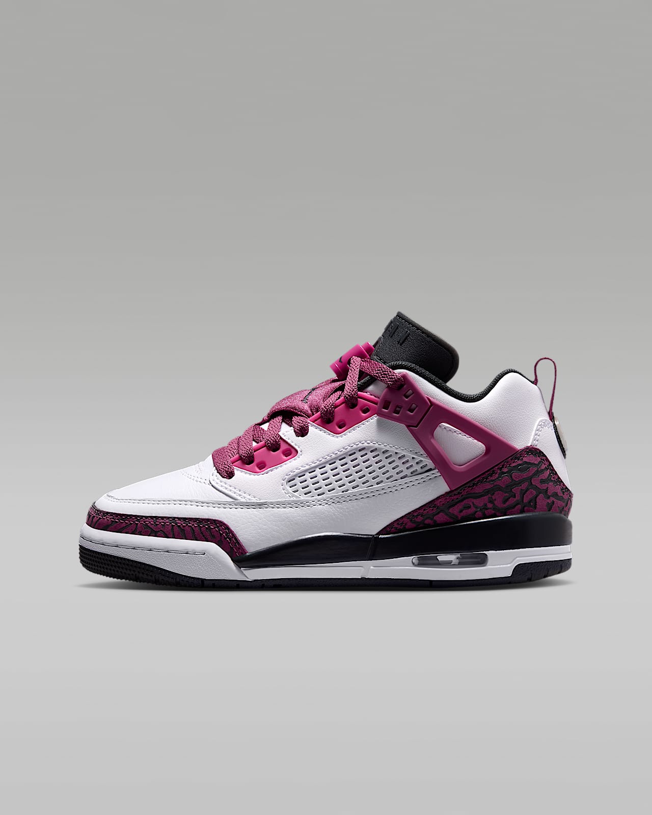 Jordan Spizike Low