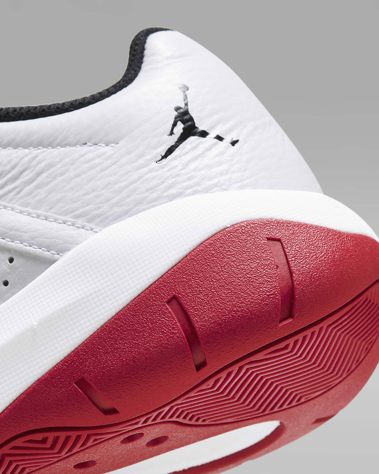 Nike Men's Jordan XII Retro Baseball Cleat, Black/White/Silver, 11 D(M) US  