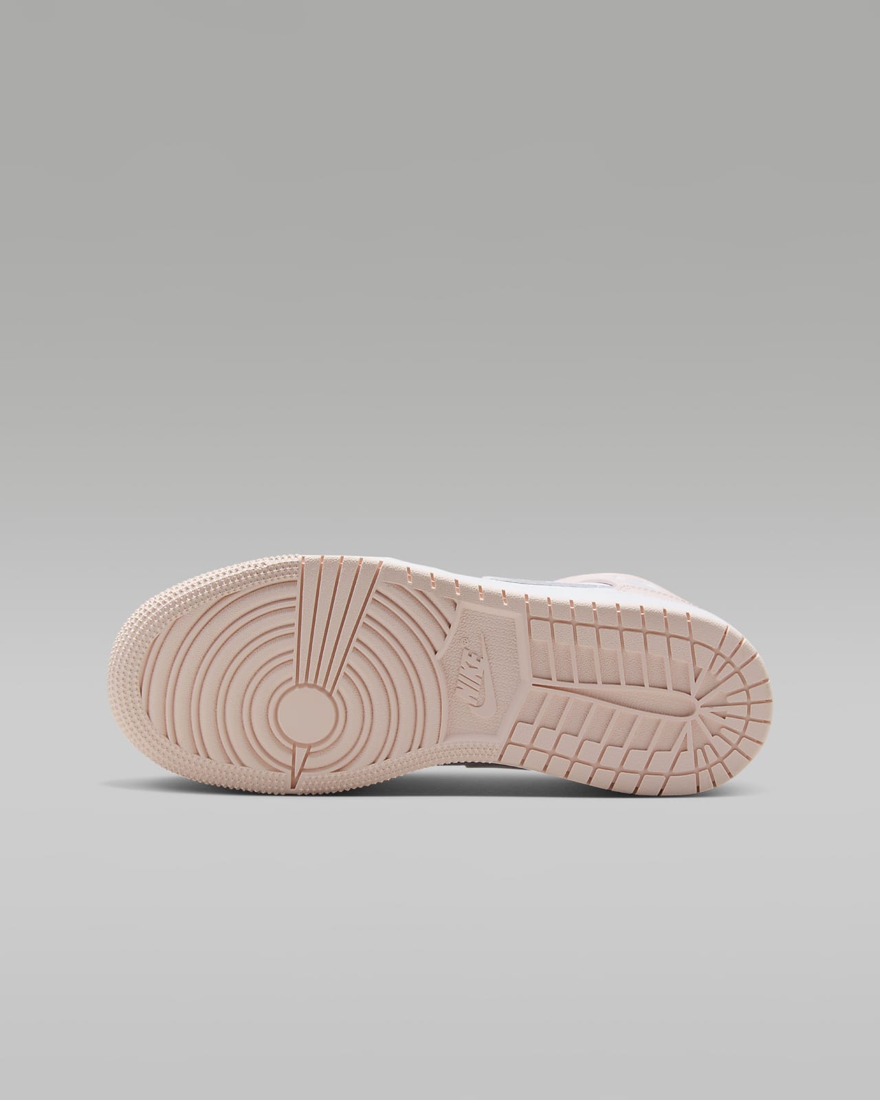 Nike air force 1 grise jordan 2025
