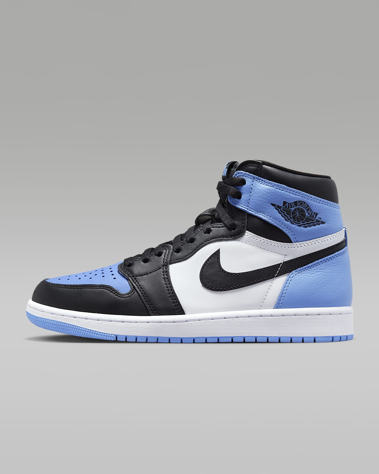 Air Jordan 1 Mid Men's Shoes. Nike LU