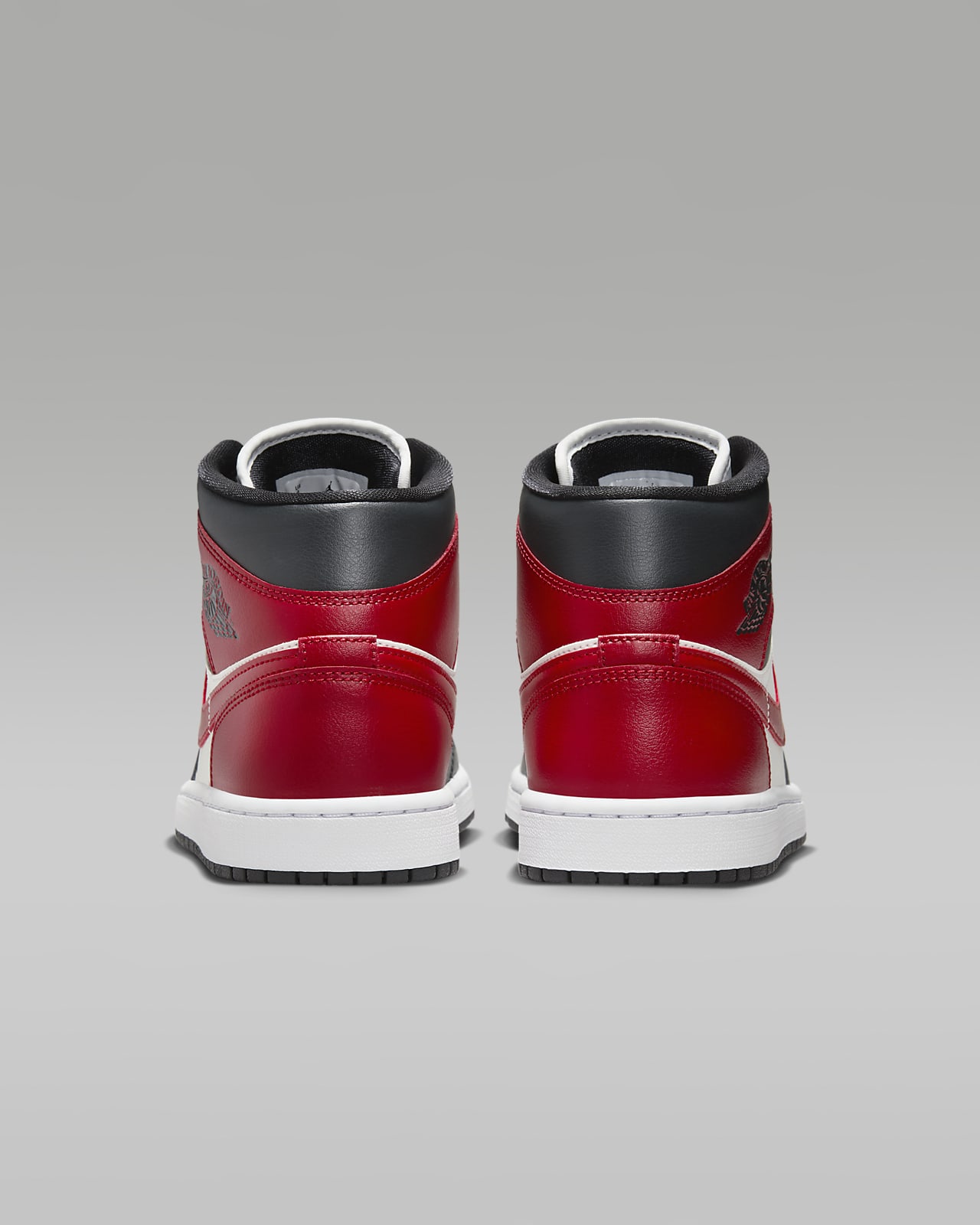 Air Jordan 1 Mid Women's Shoes. Nike.com