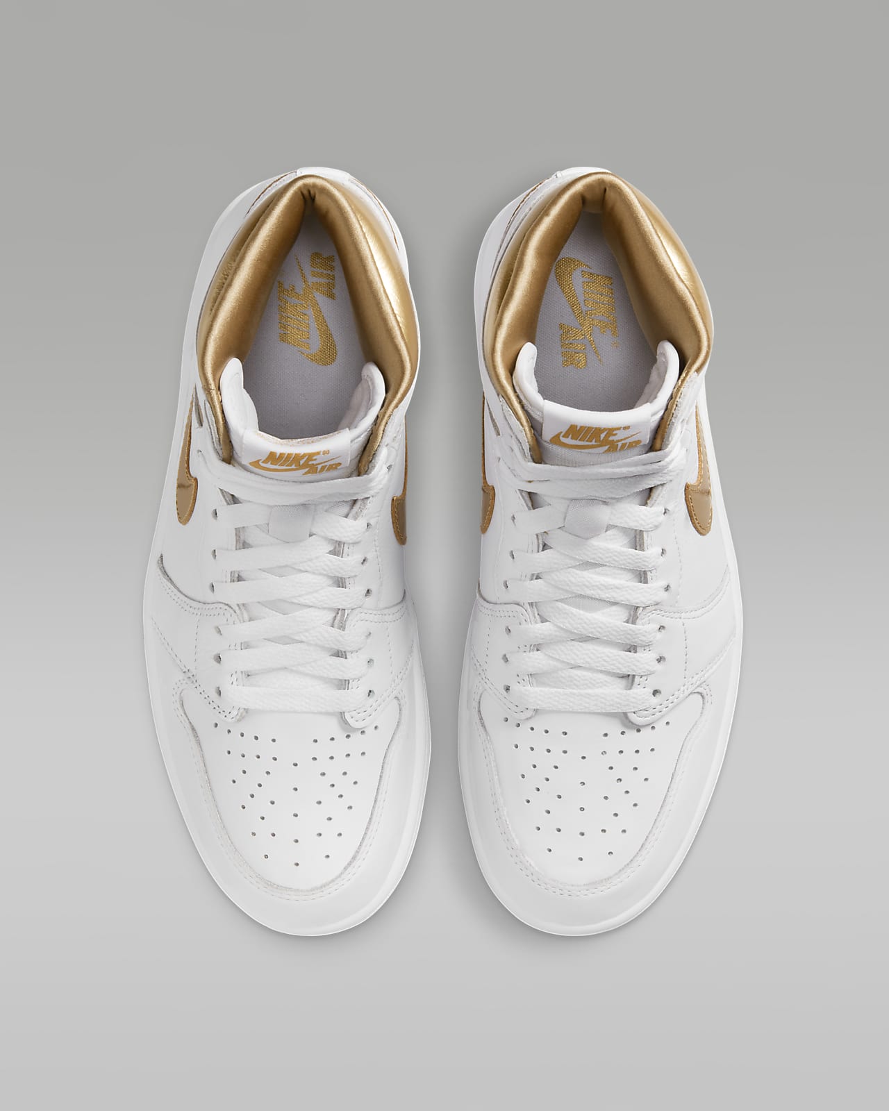 Nike air jordan 1 retro high premium women's shoe online