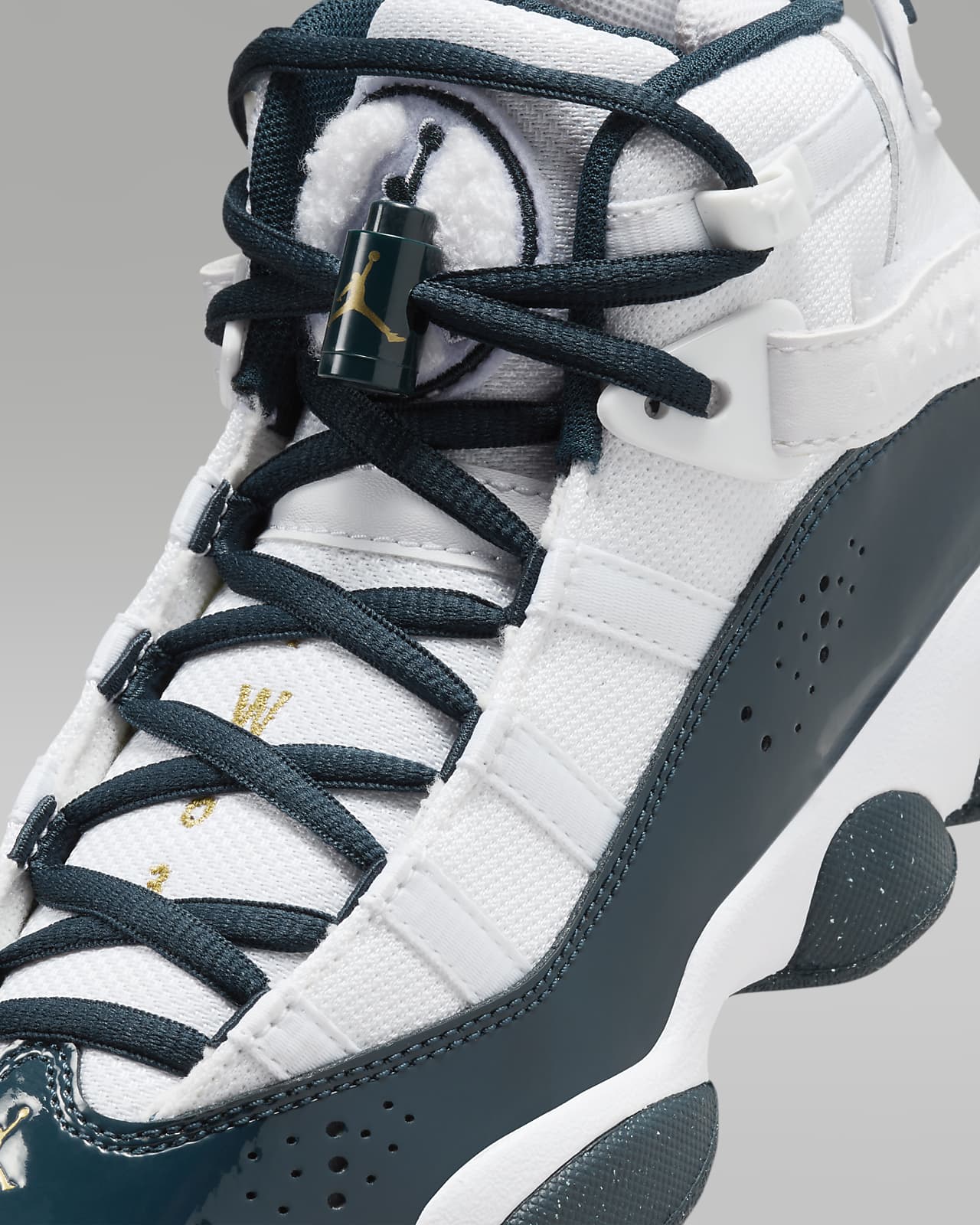 Amazon.com | Nike Jordan 6 Rings (PS) Unisex 323432-063 (BLACKBLACK/Varsity  RED-WHI), Size 3 | Basketball