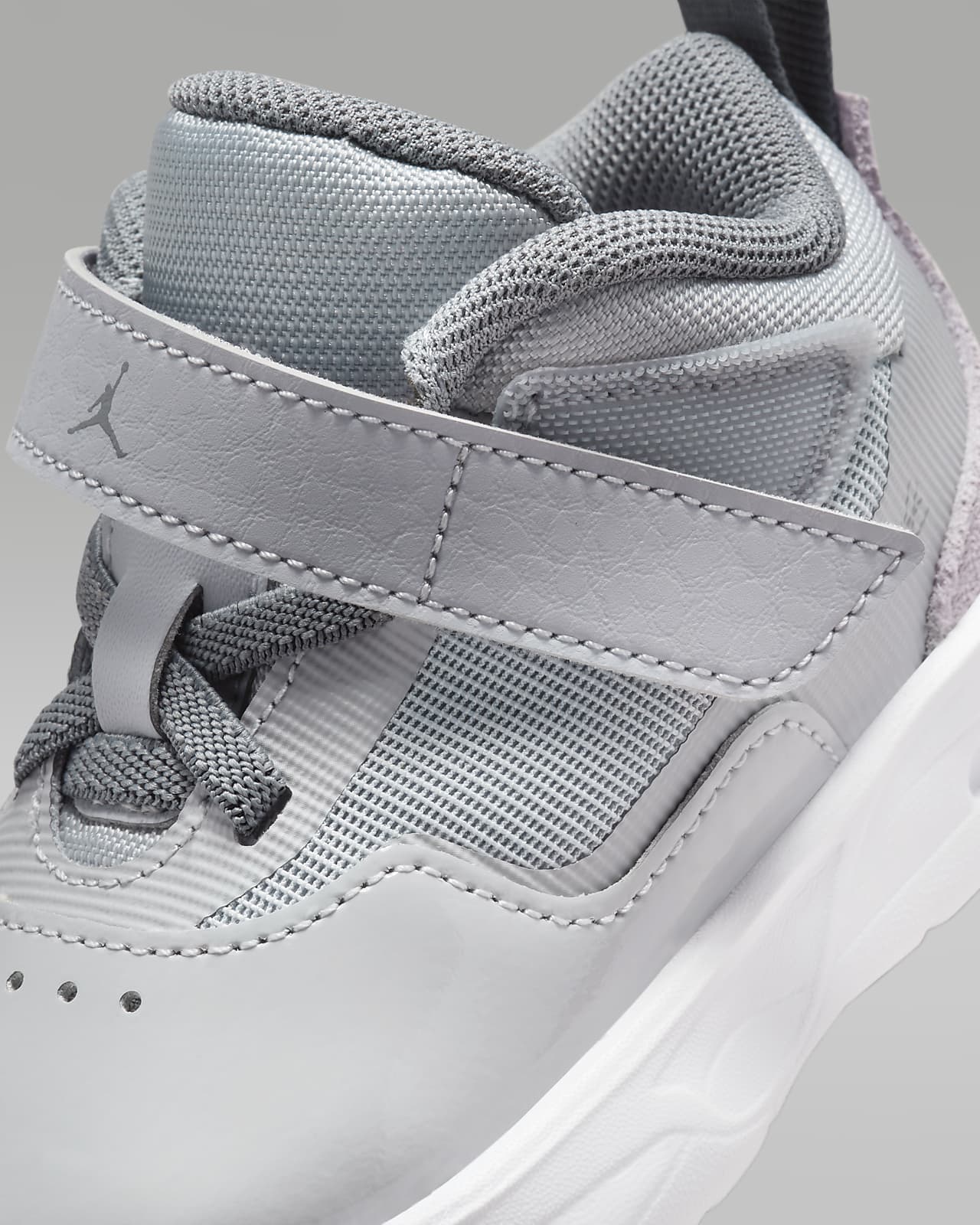 Nike baby new arrivals basketball shoes