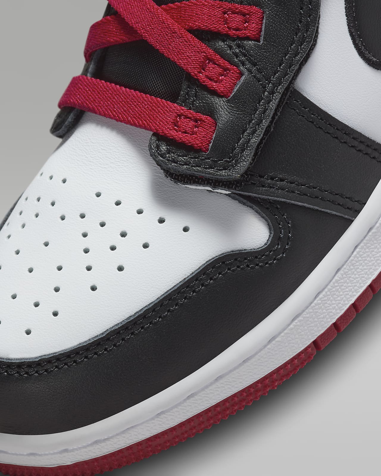 Nike Air Jordan1 Low Black Toe　29.5