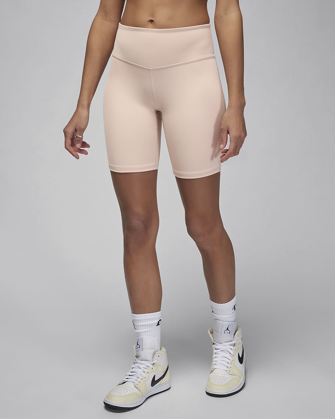 Jordan Sport bikeshorts met hoge taille voor dames (18 cm)