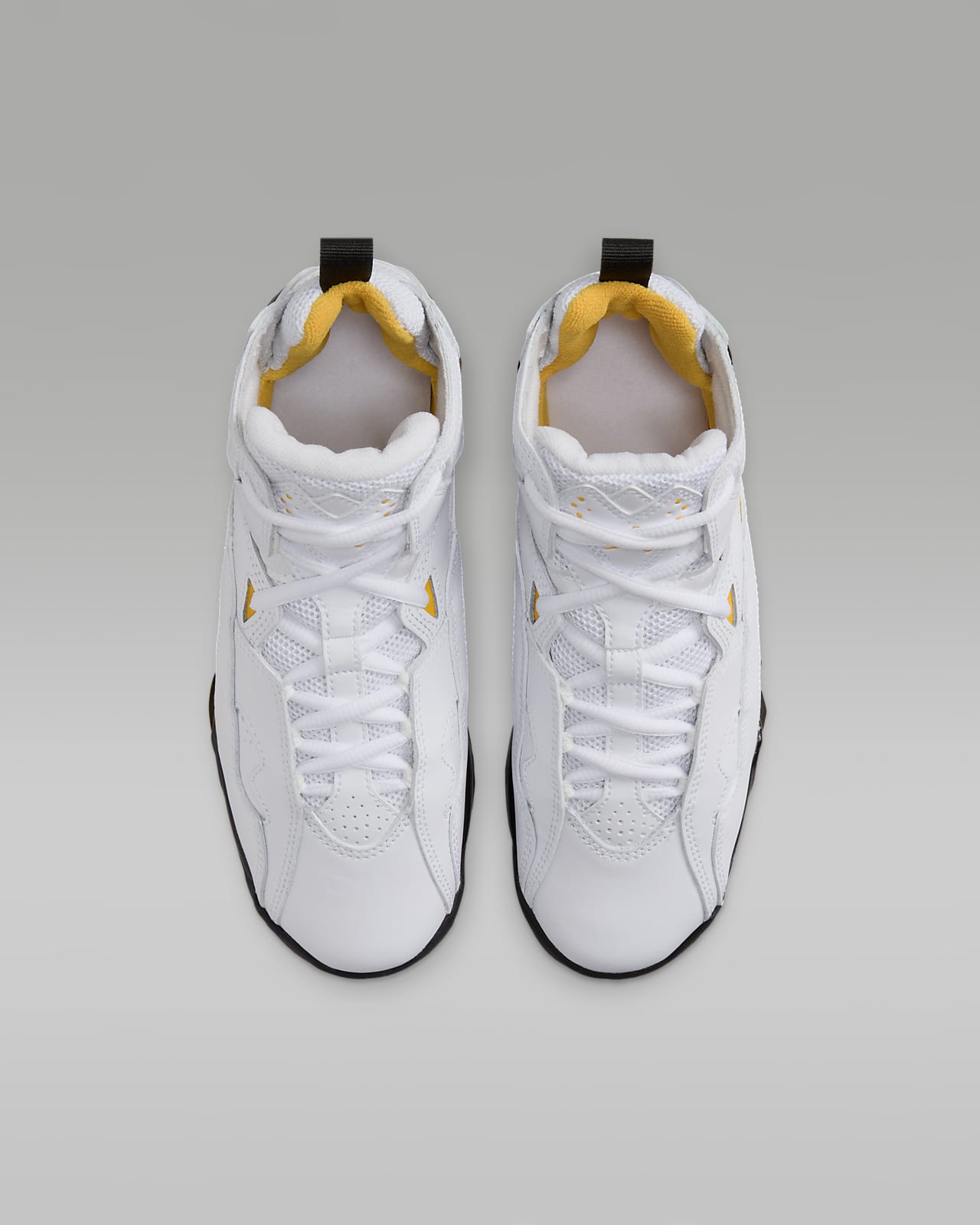 Jordan blanco con amarillo outlet