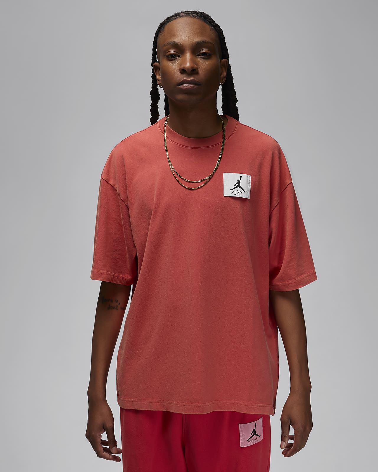 Nike air jordan sales red t shirt