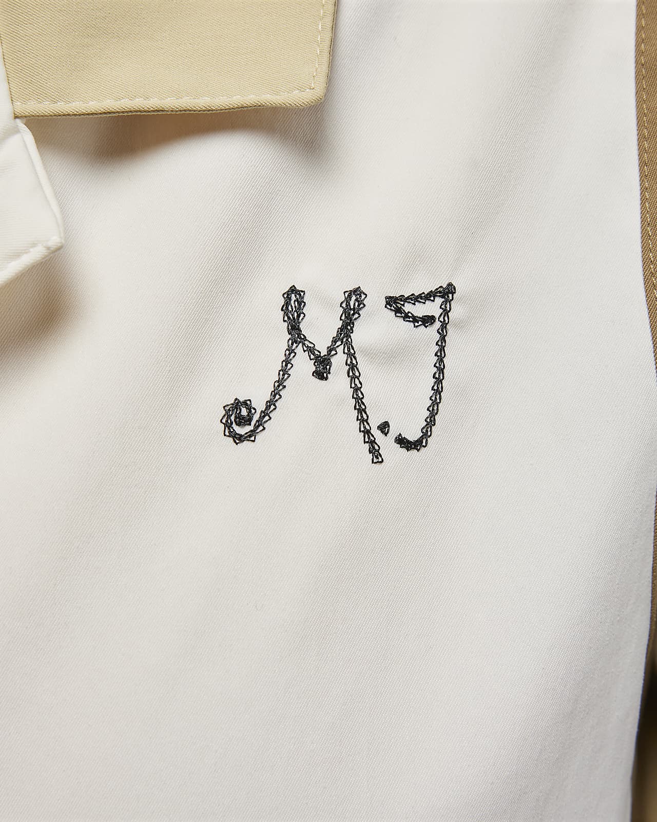 Jordan Women's Button-Down Shirt