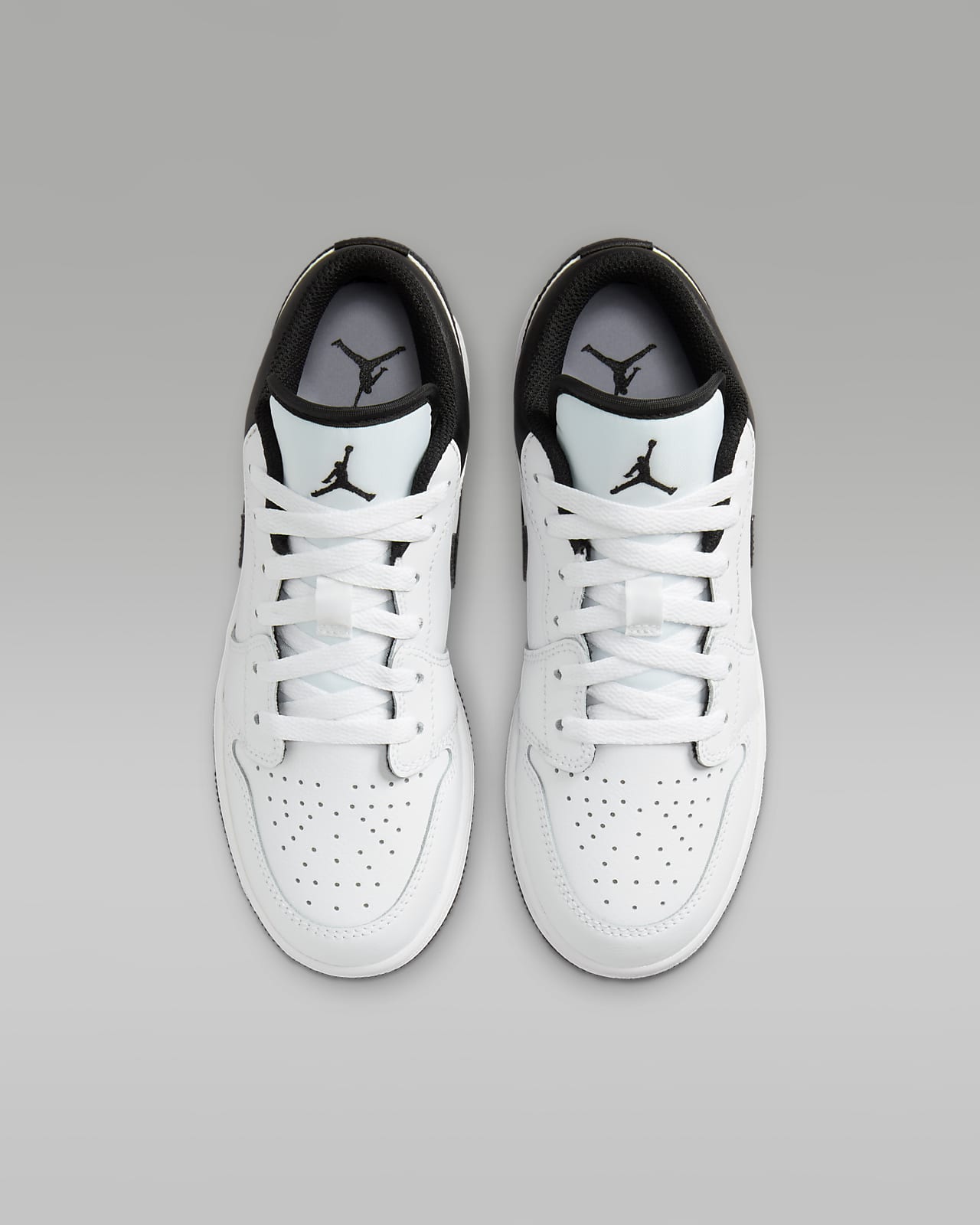 Clearance online jordans youth