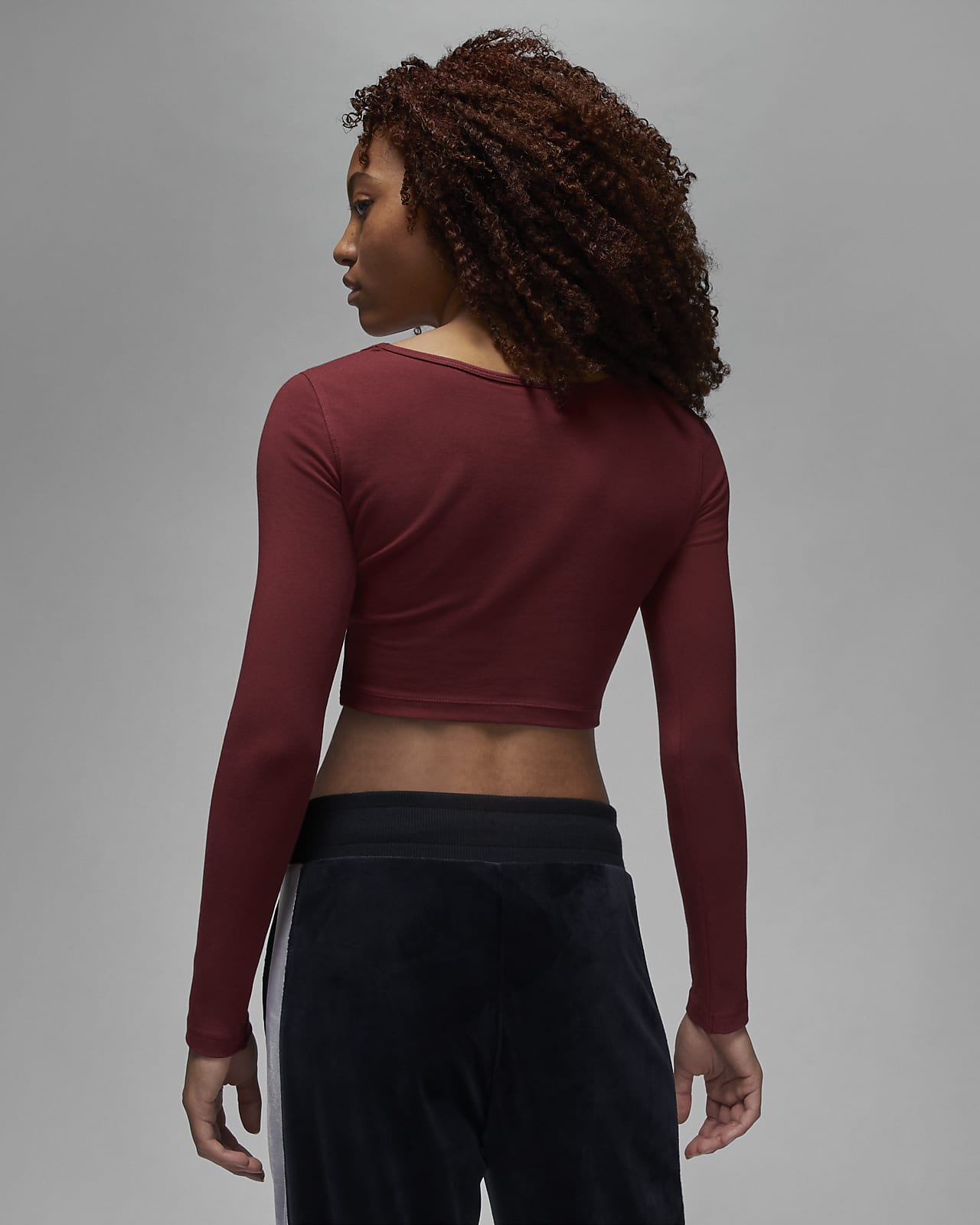 Jordan Women's Long-Sleeve Crop Top. Nike LU