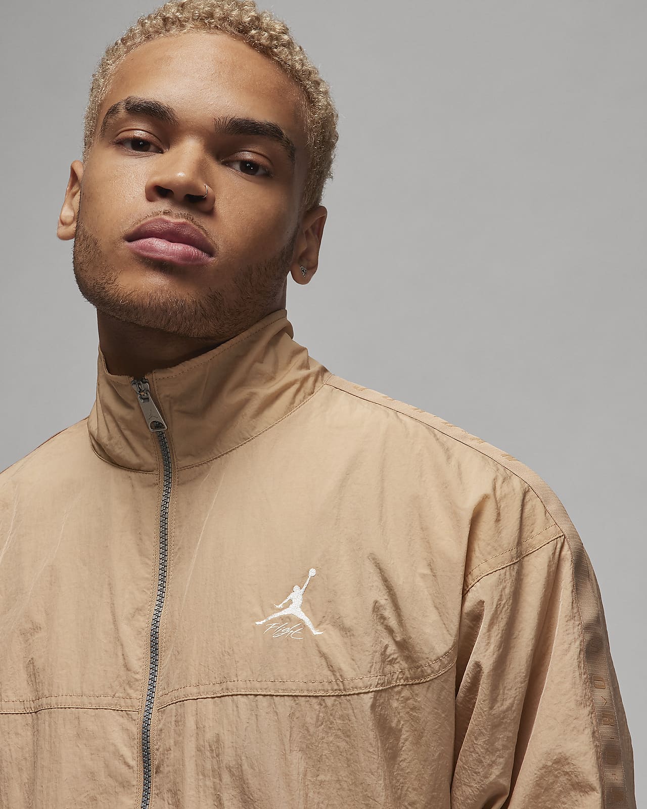 Jordan Essentials Men's Warm-Up Jacket. Nike HR