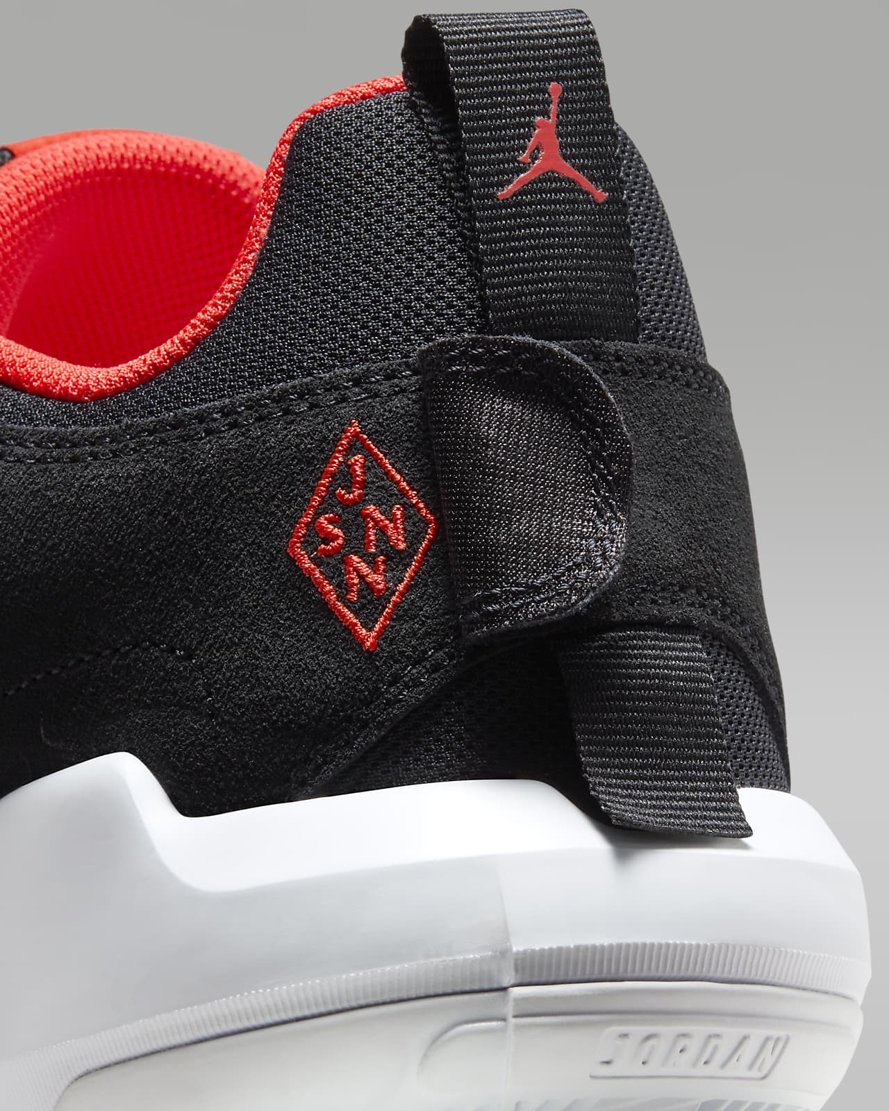 Chaussure basket jordan outlet
