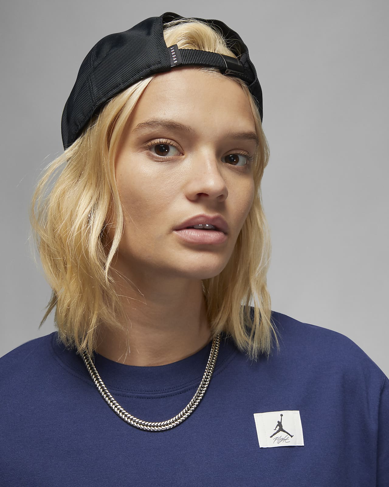 Nike Sportswear Essentials Women's Boxy T-Shirt.