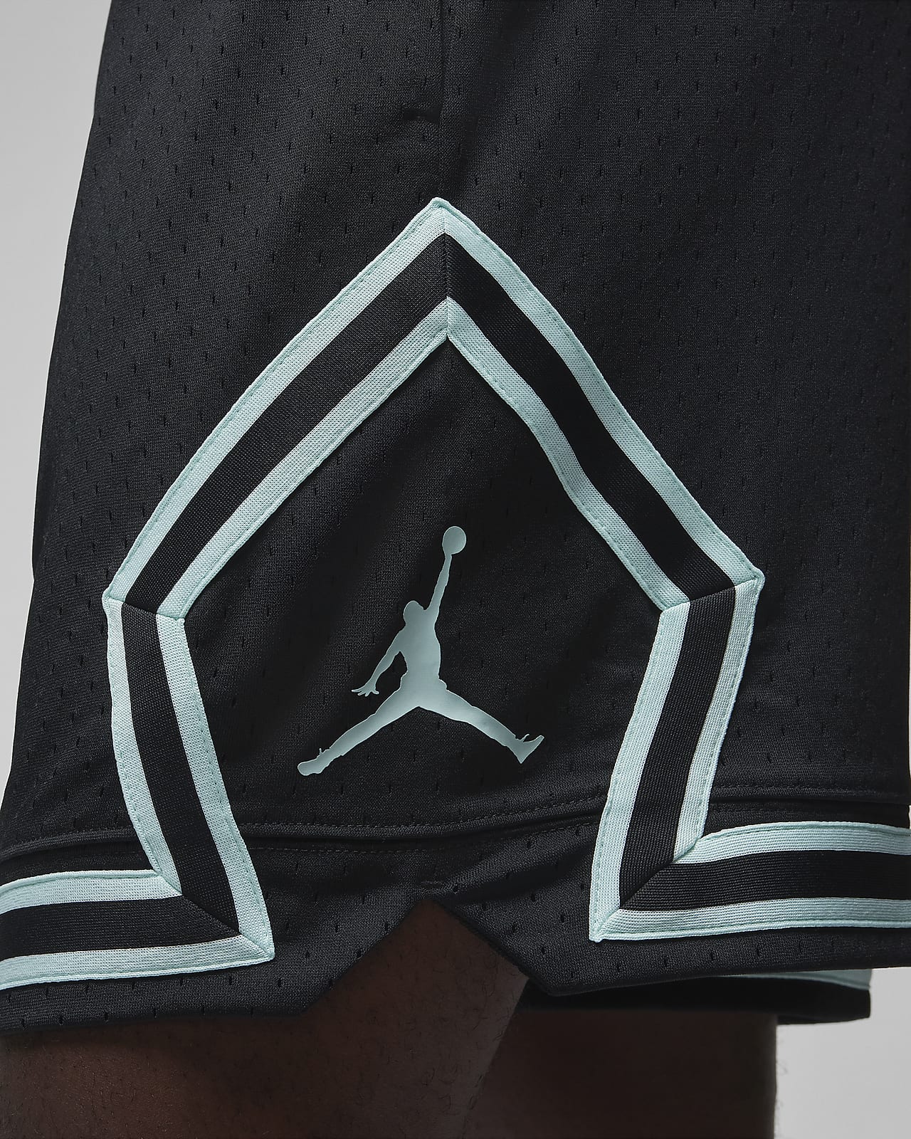 Nike Jordan Dri-FIT Diamond Shorts – buy now at Asphaltgold Online Store!