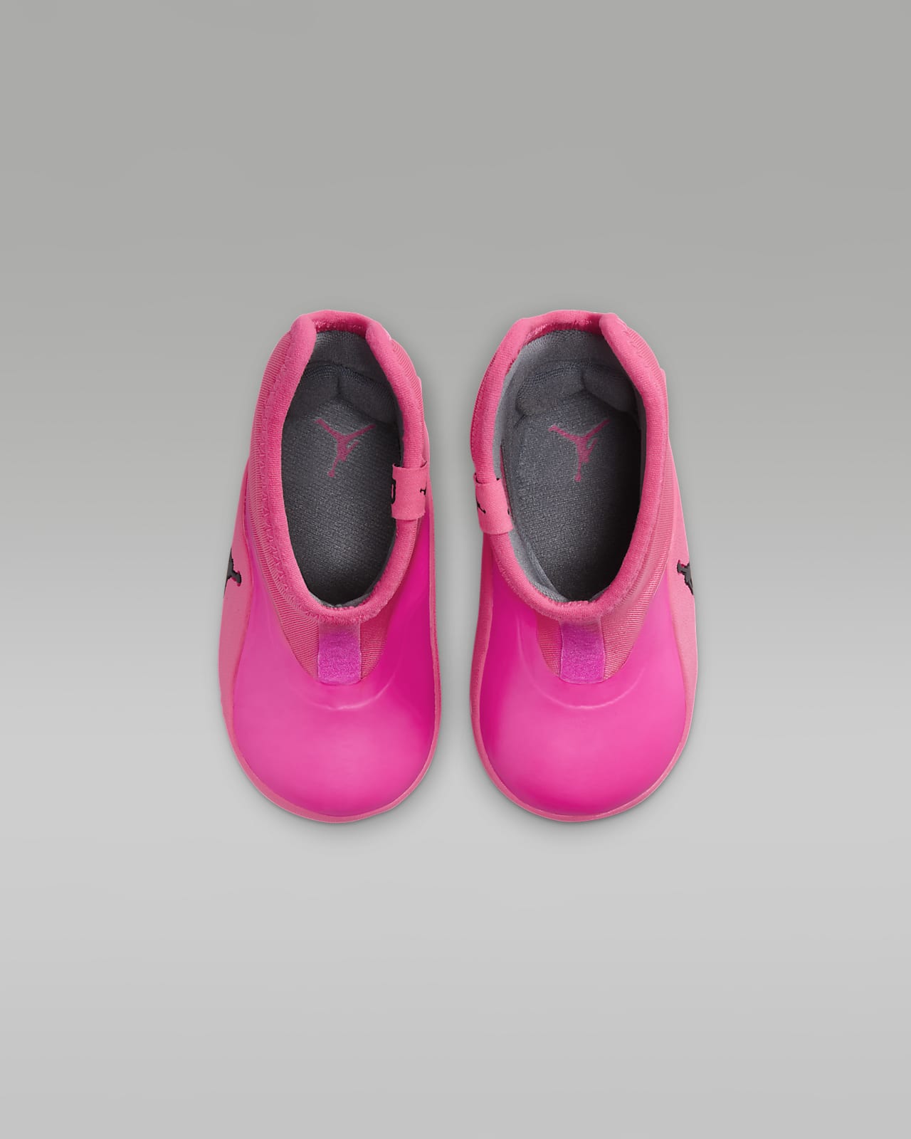 Baby hotsell nike boots