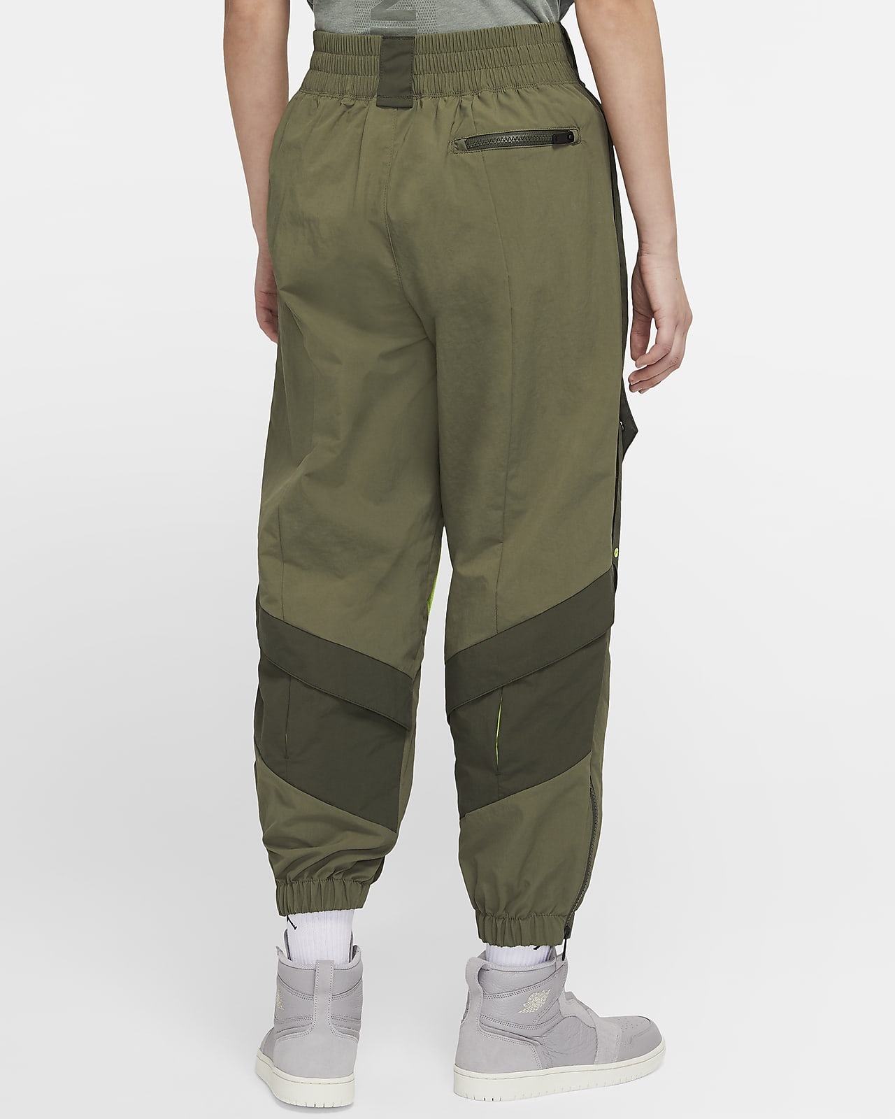 Nike women's sales utility cargo jogger