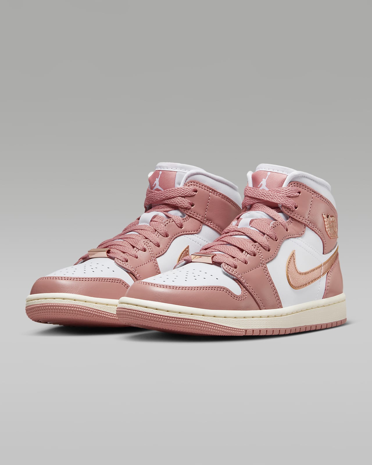 Air Jordan 1 Mid SE Kad n Ayakkab s