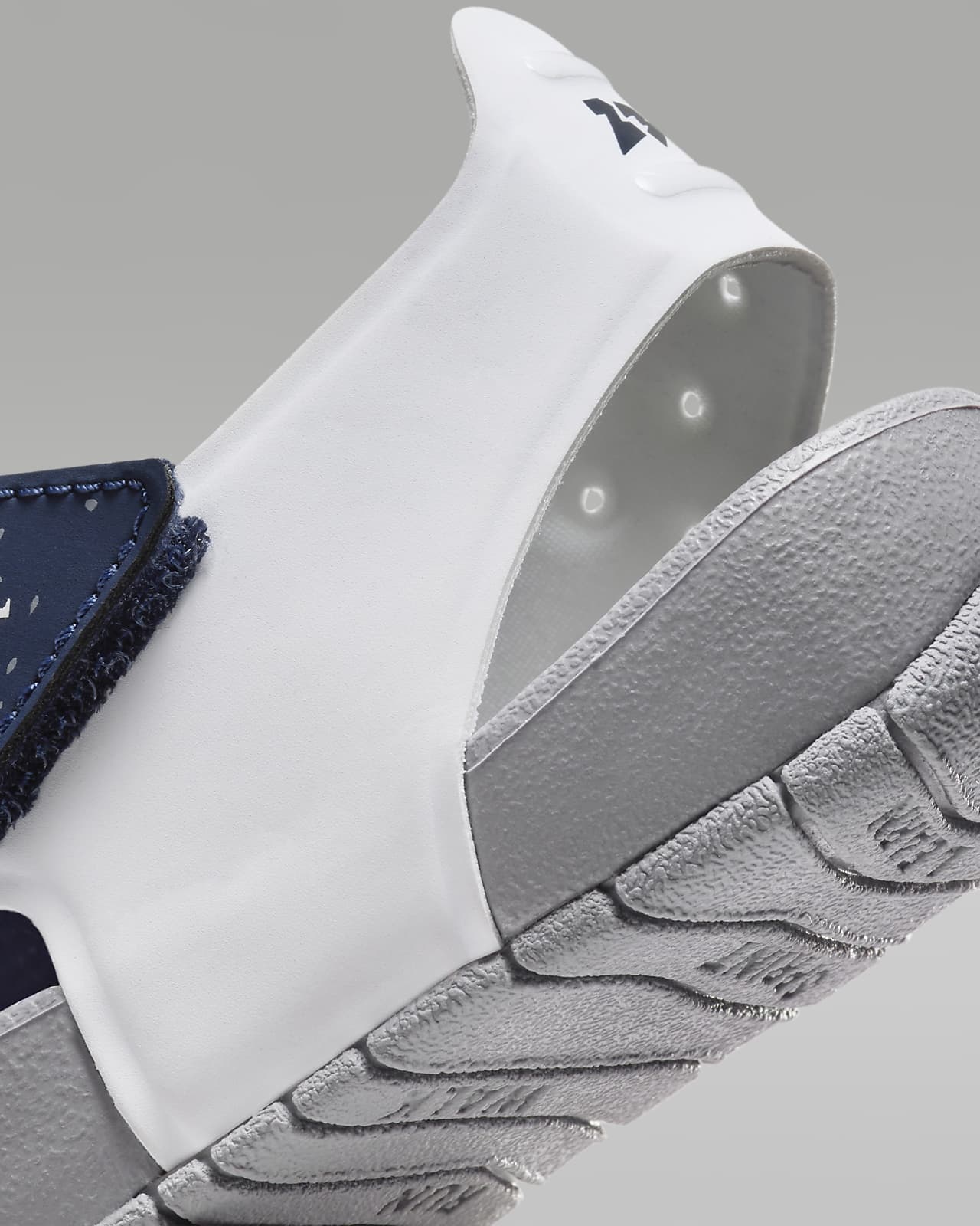 soulier adidas enfant jordan