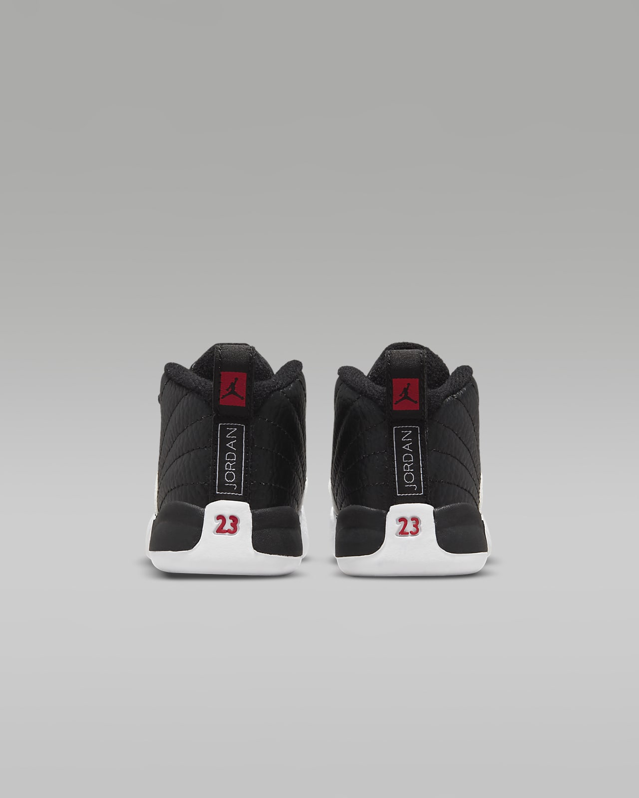 Jordan xii hotsell midnight black