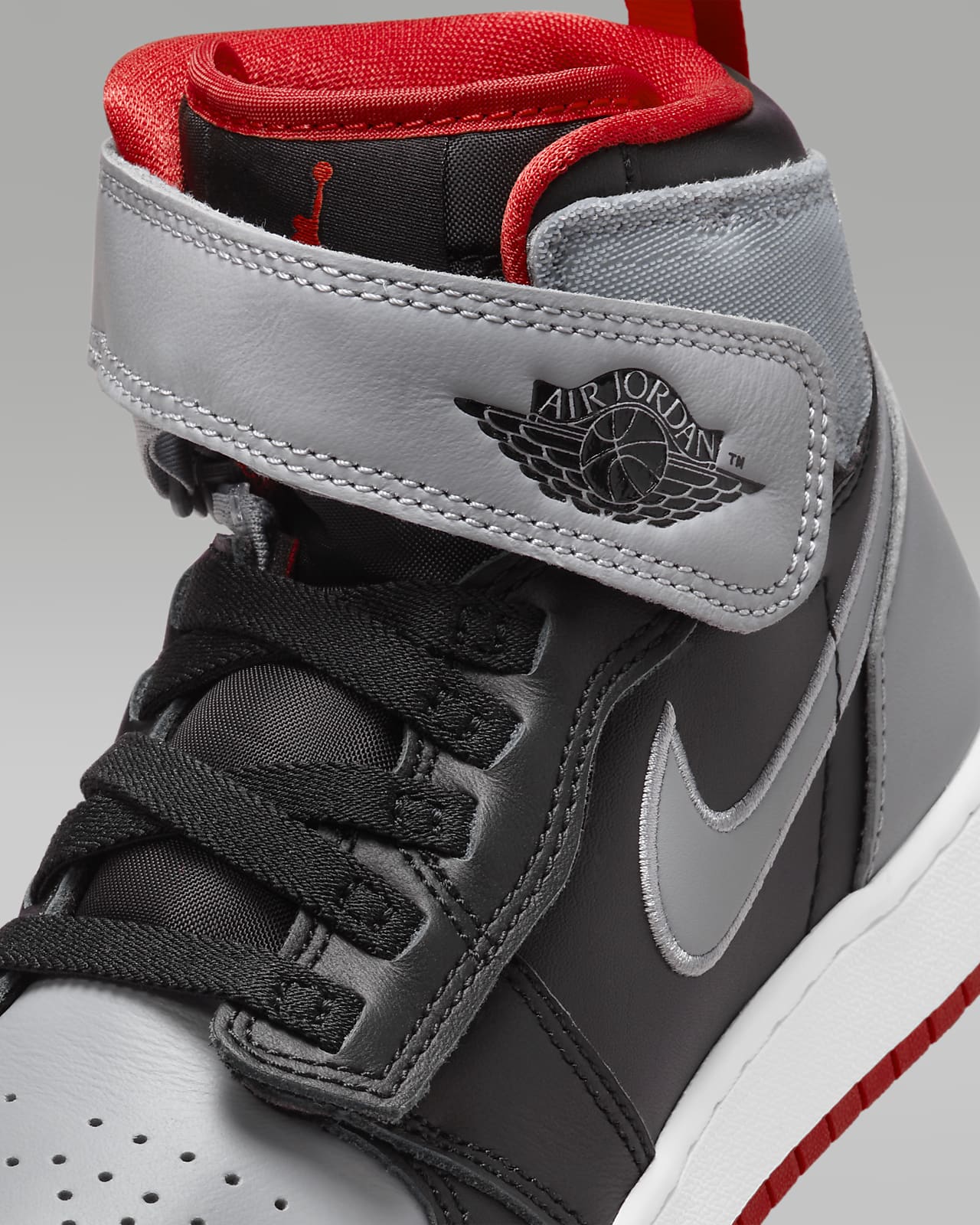 Air Jordan 1 Hi FlyEase Kinderschoenen. Nike NL