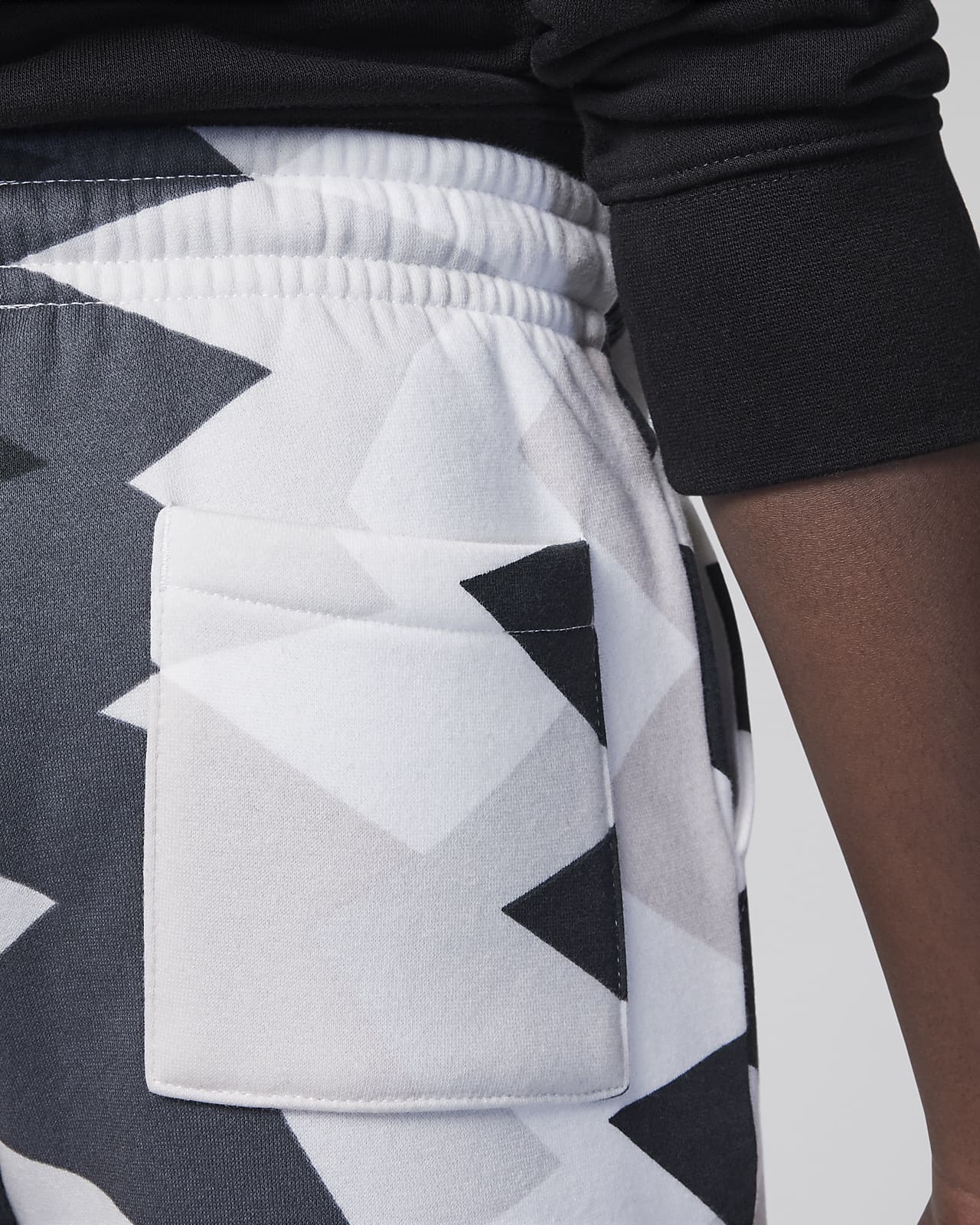 Jordan top triangle shorts