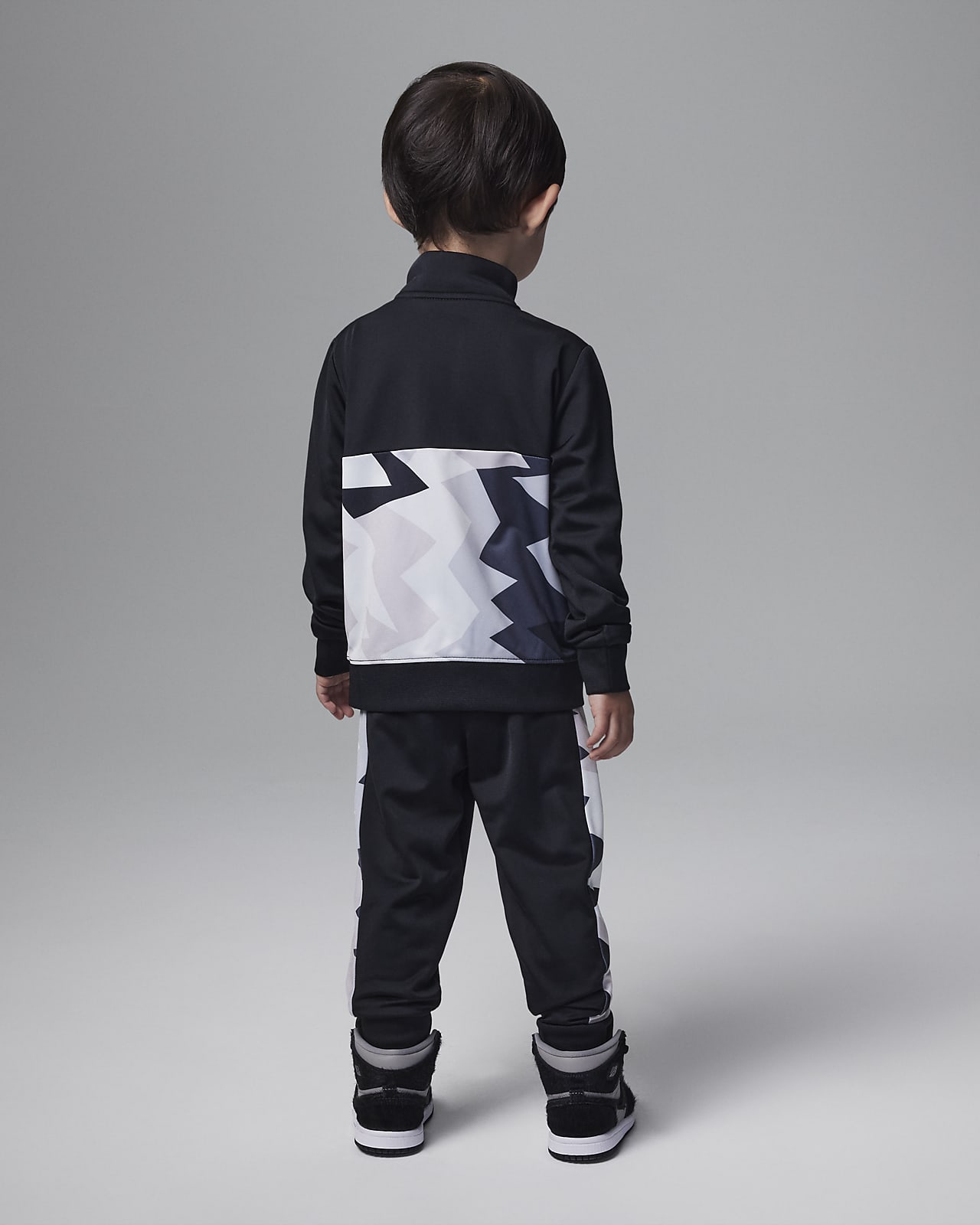 Black toddler hot sale sweatsuit