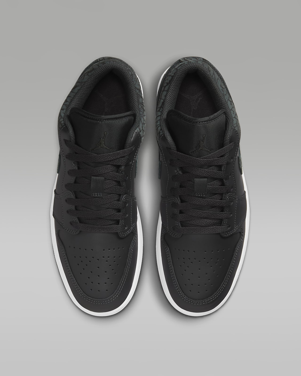 Air Jordan 1 Mid Men's Shoes. Nike LU