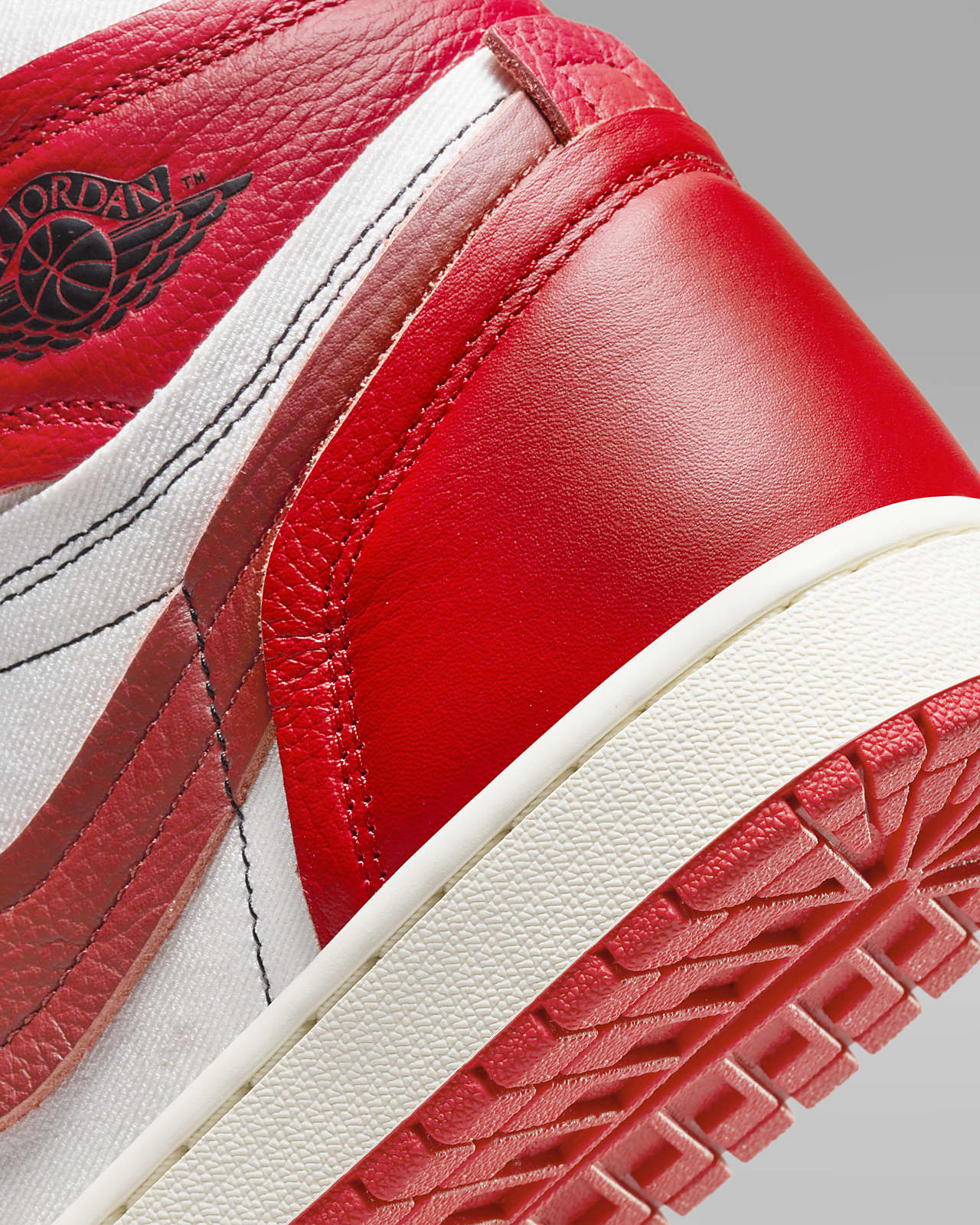 Chaussure Air Jordan 1 High Method of Make pour femme. Nike LU