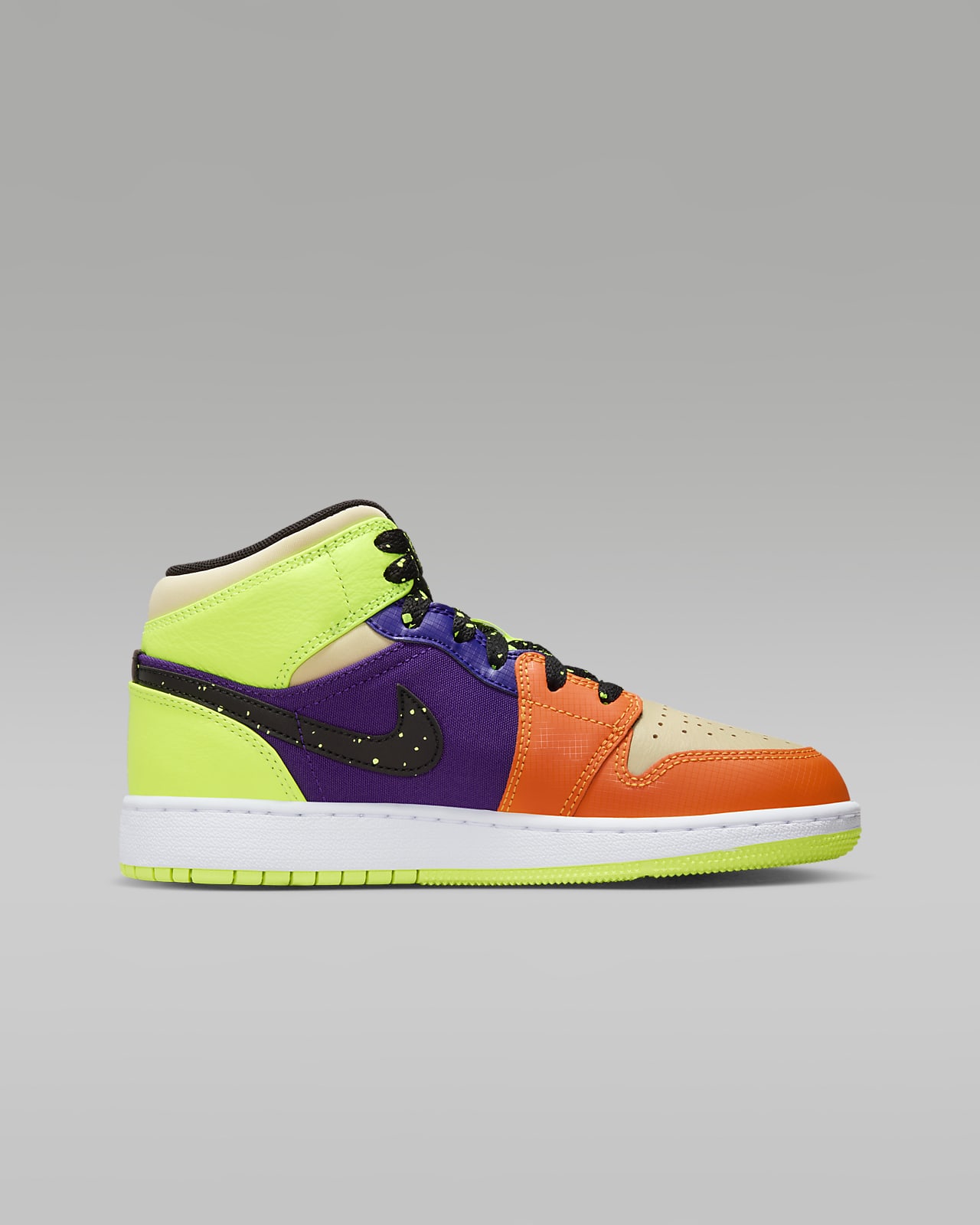 Jordan 1 Mid Kids' Shoes. Nike.com