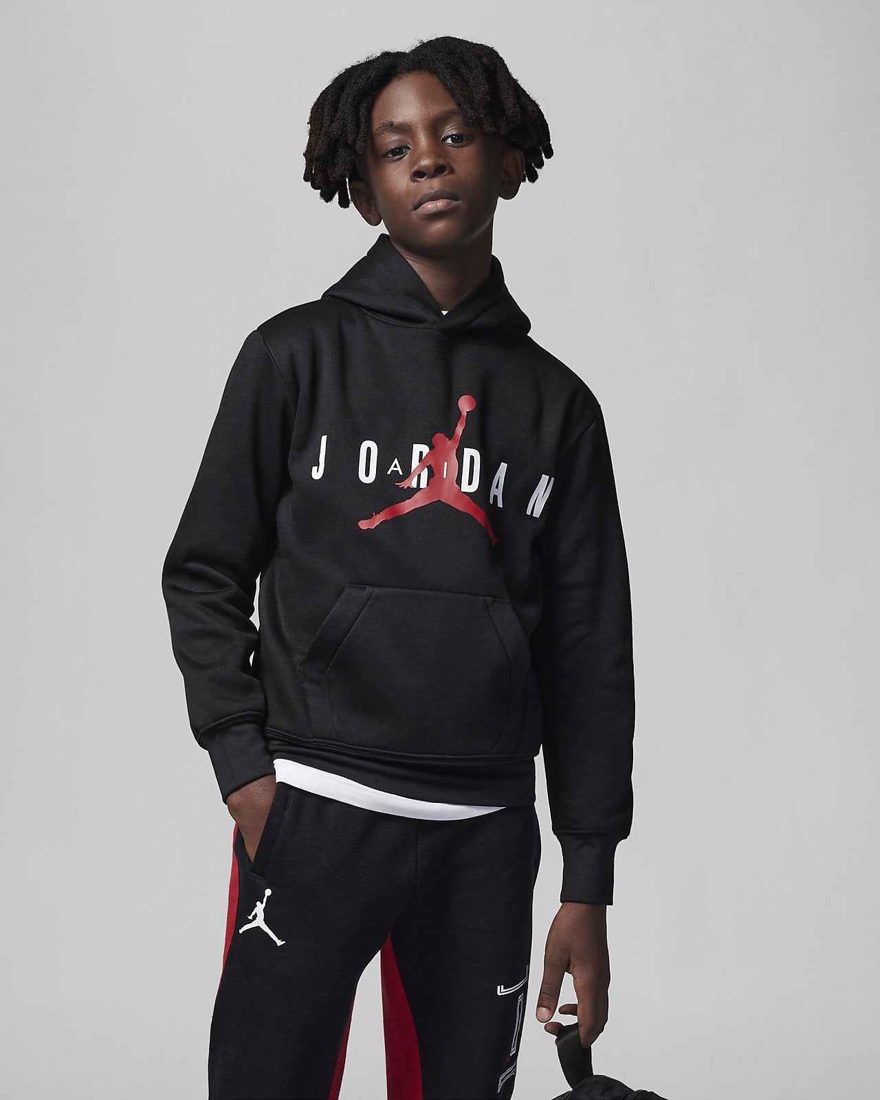 Jordan Big Kids' Pullover Hoodie. Nike JP