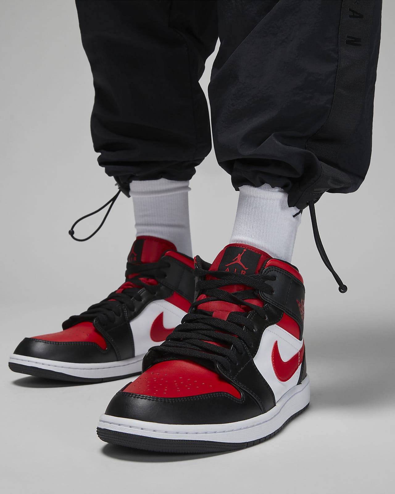 Jordan Essentials Men s Warmup Pants. Nike