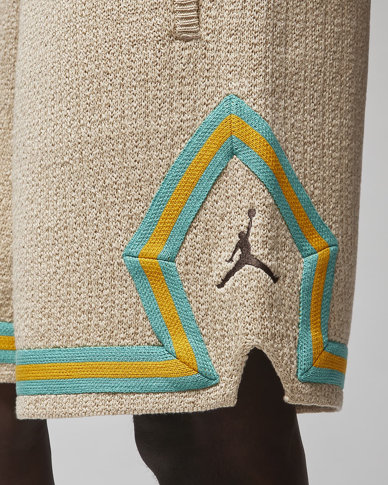 Jordan diamond poolside shorts clearance