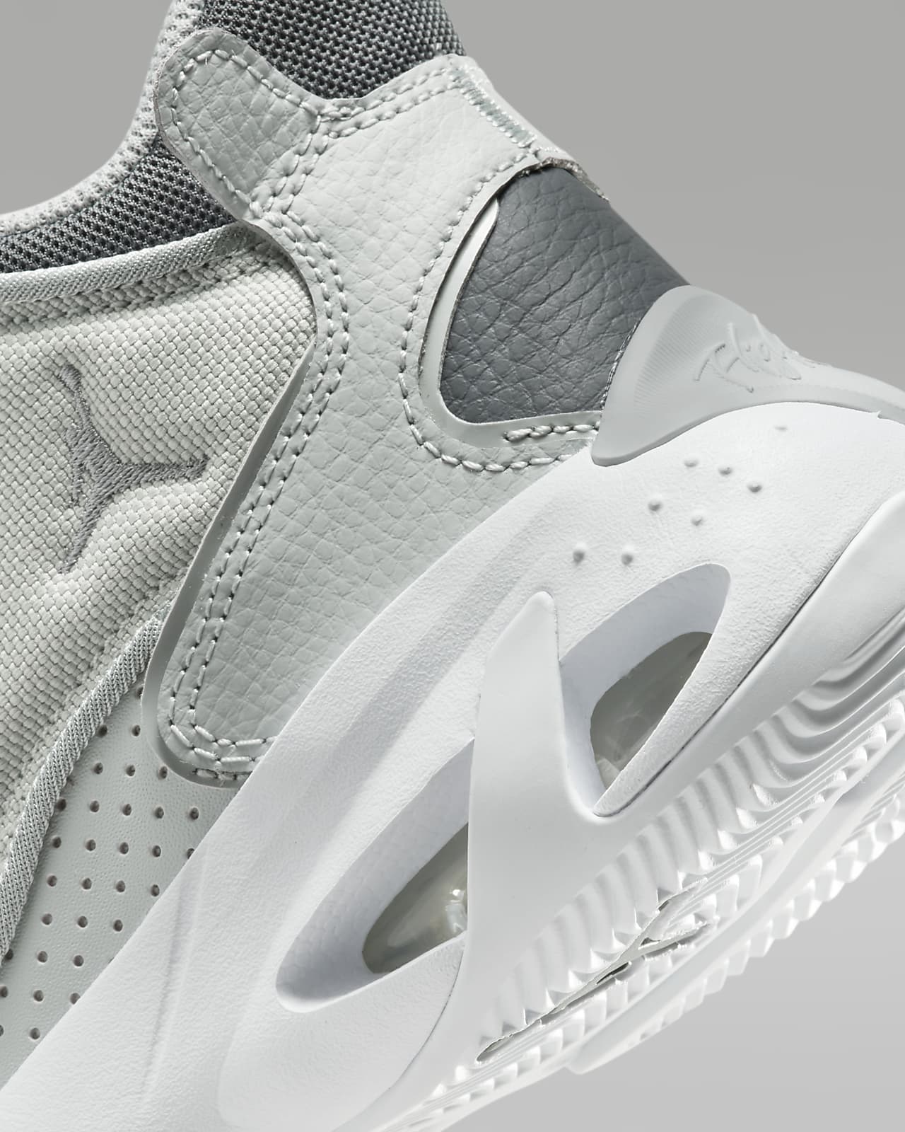 Jordan gsb 2024 max aura