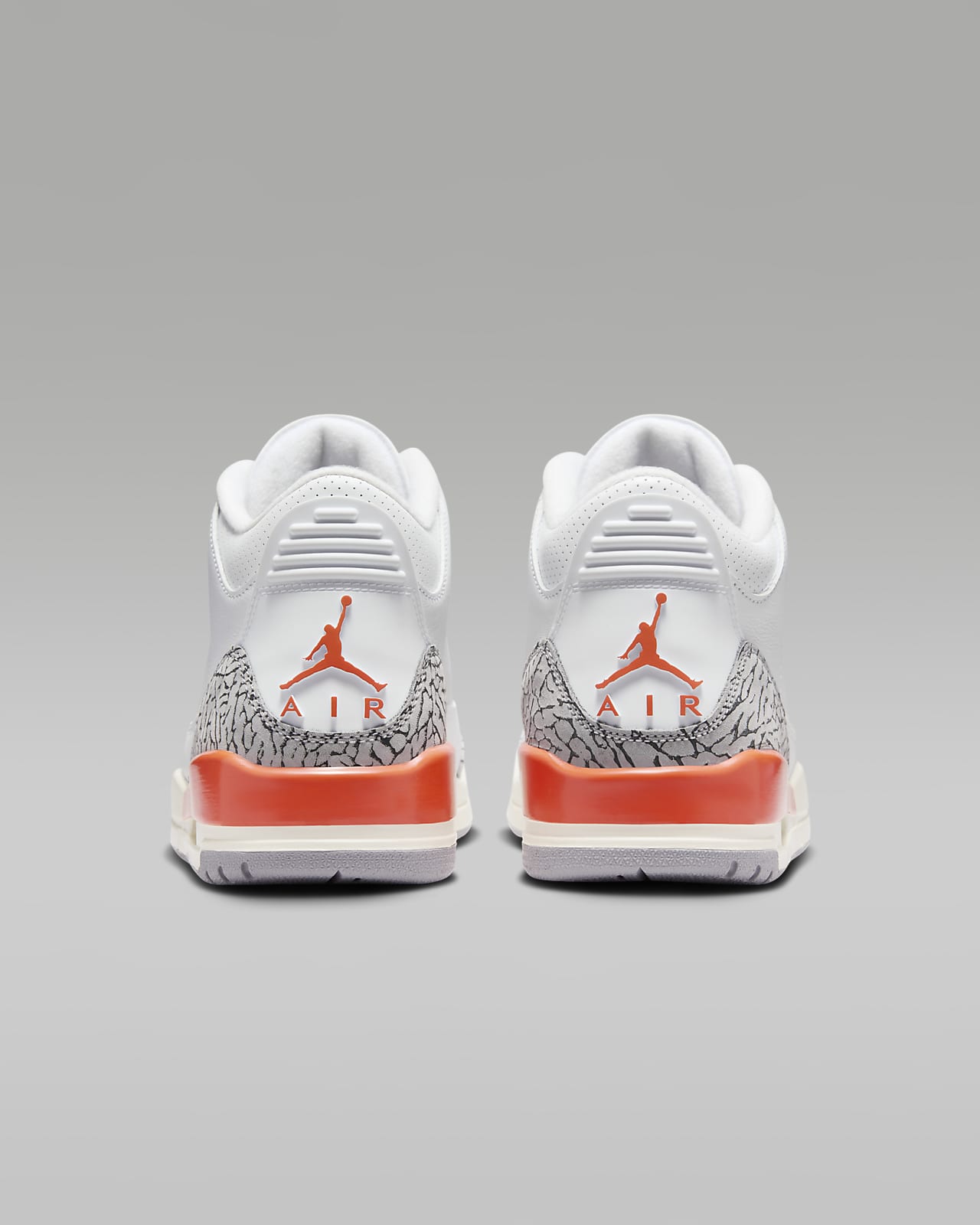 Air Jordan 3 Retro Women's Shoes. Nike JP