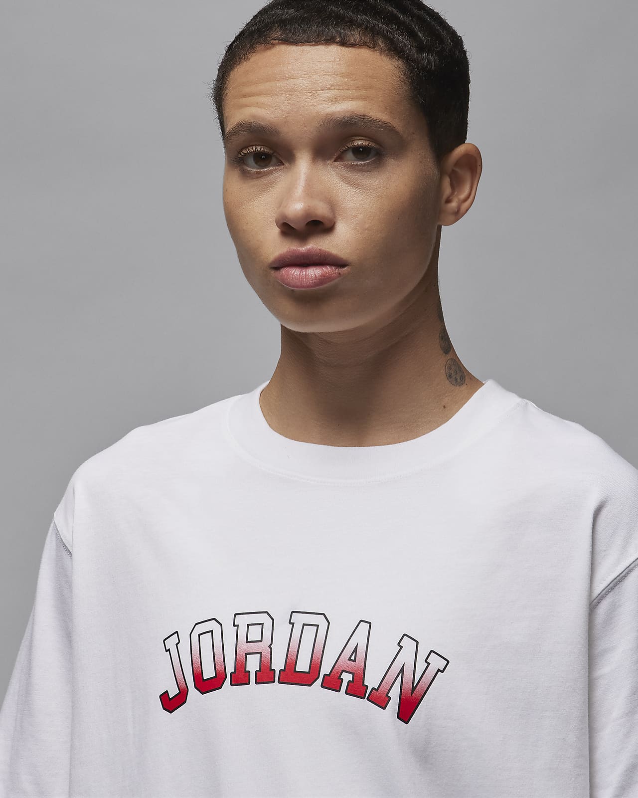 Female shop jordan shirts