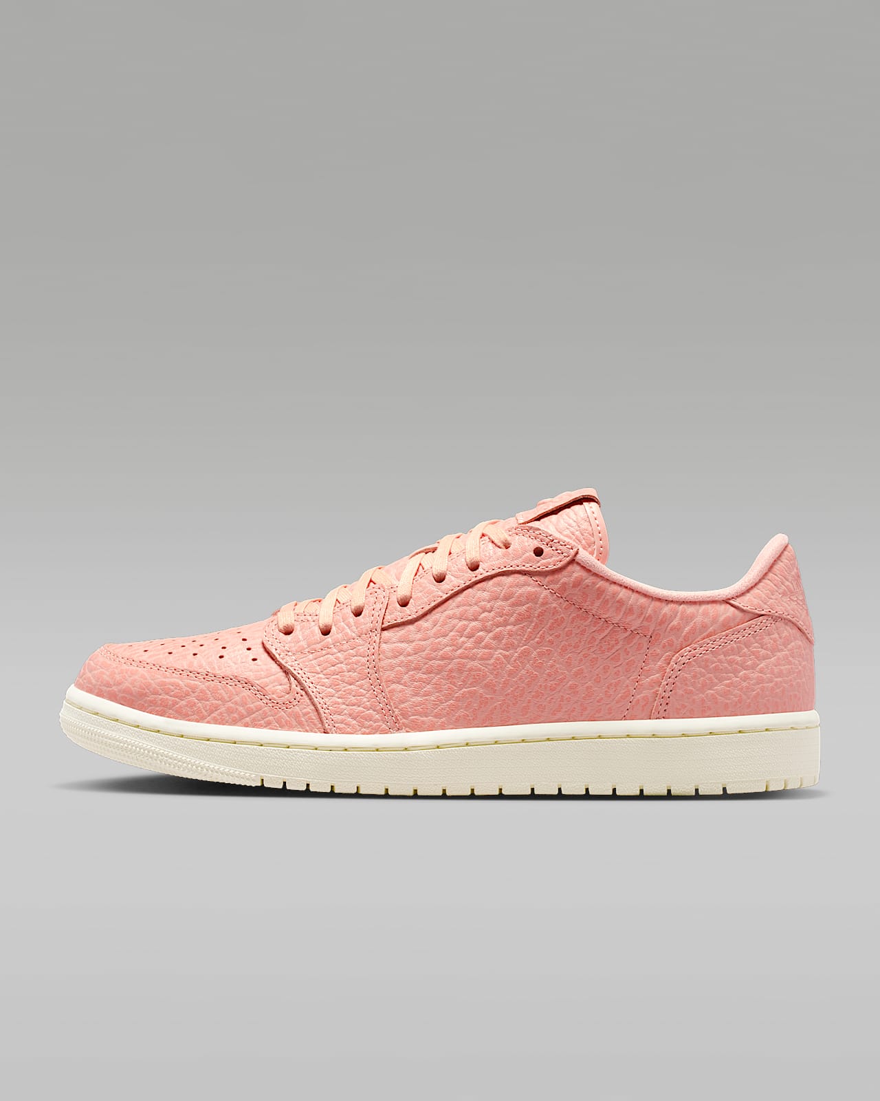 Air Jordan 1 Retro Low