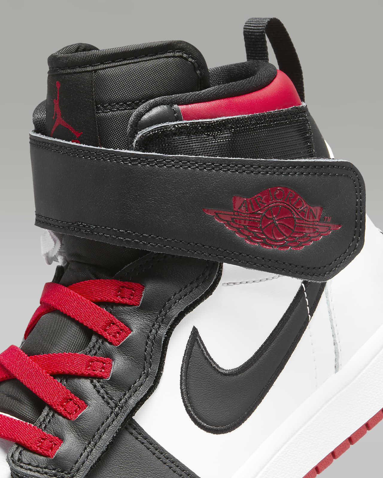 Nike Air Force 1 Mid Bred - Red - Hi-Top Sneakers
