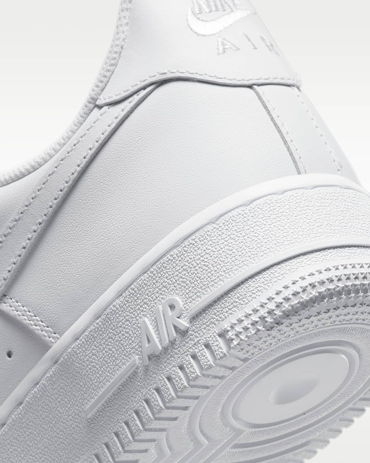 Nike Air Force 1 '07 Men's Shoes