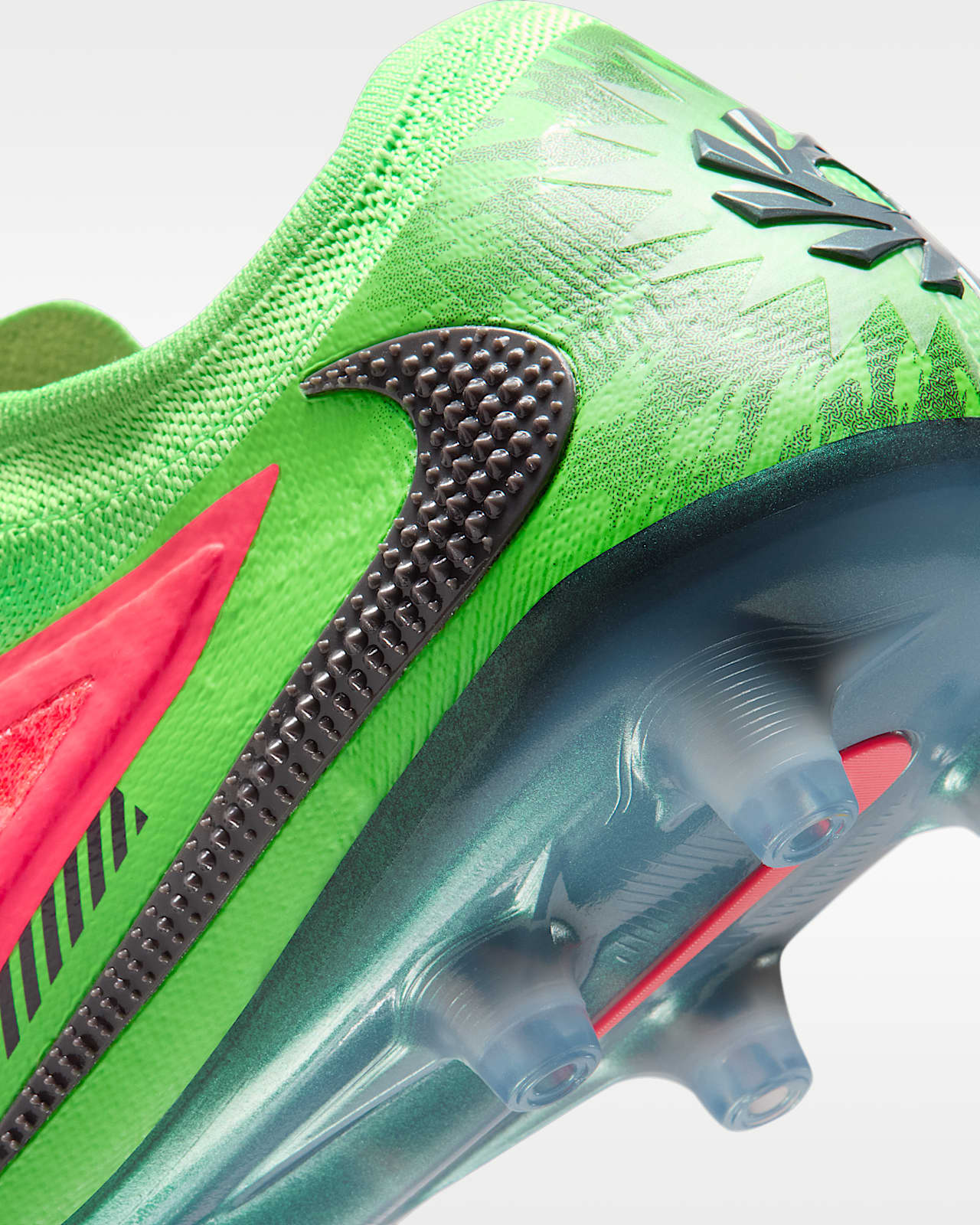 Nike Phantom 6 Low Elite "Erling Haaland" Artificial-Grass Soccer Cleats