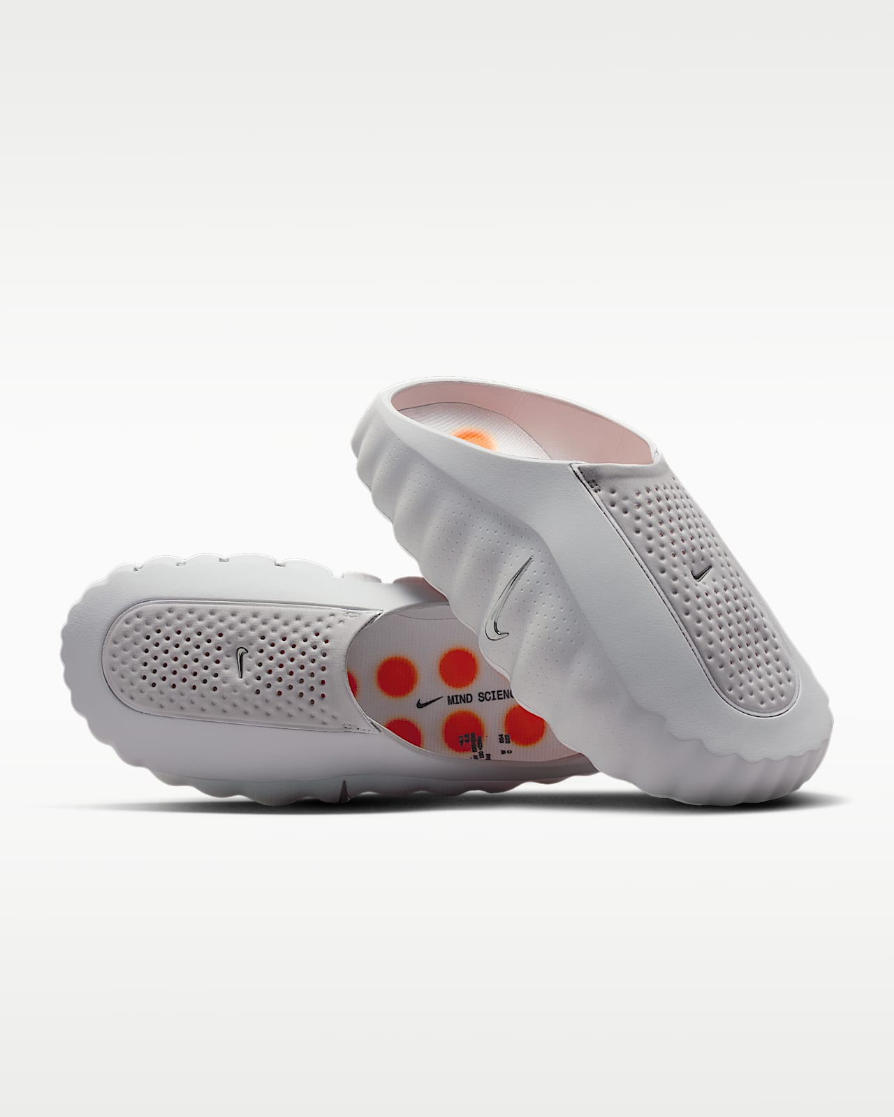 Nike Mind 001