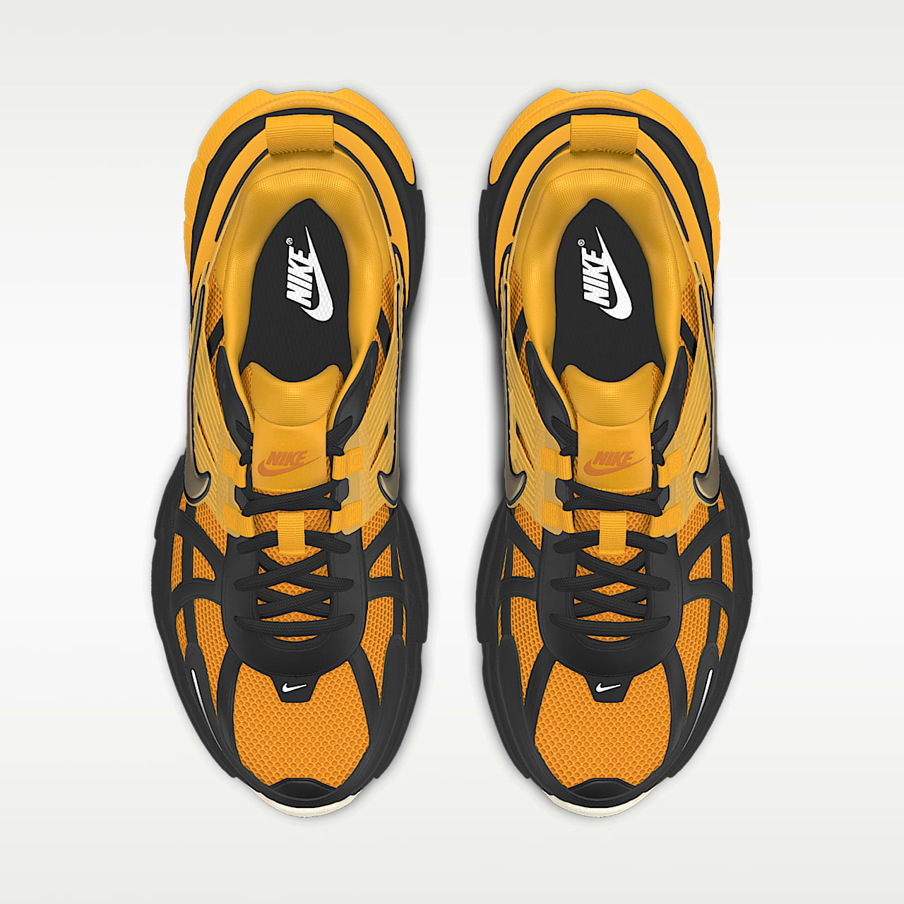 รองเท้าผู้หญิงออกแบบเอง Nike V2K Run By You