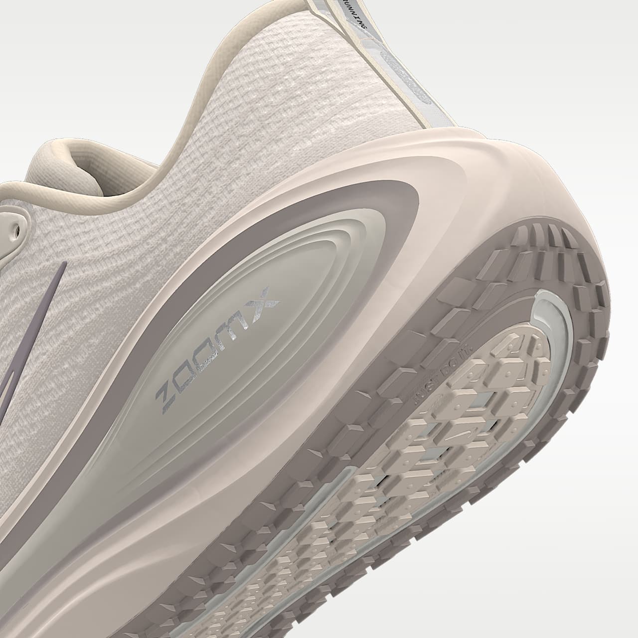 Προσαρμοσμένα γυναικεία παπούτσια για τρέξιμο σε δρόμο Nike Vomero Plus By You