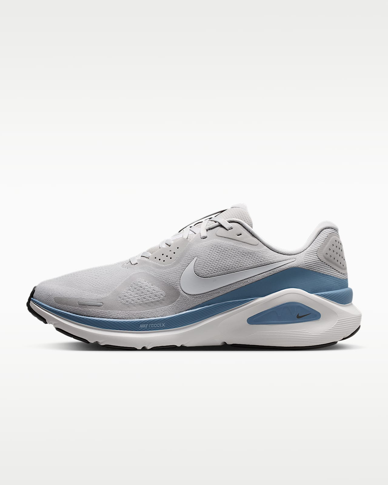 Nike Structure 26