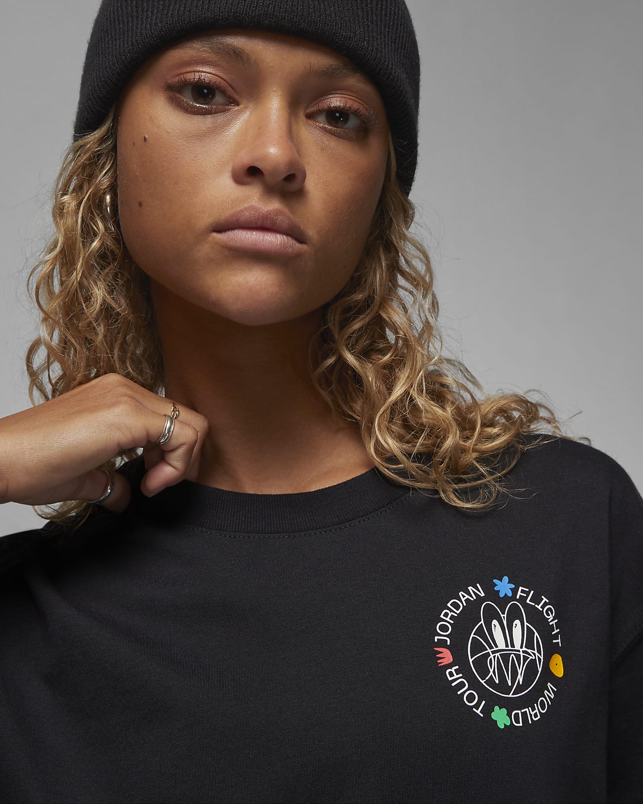 Jordan Artist Series by Mia Lee Women's T-Shirt. Nike AT