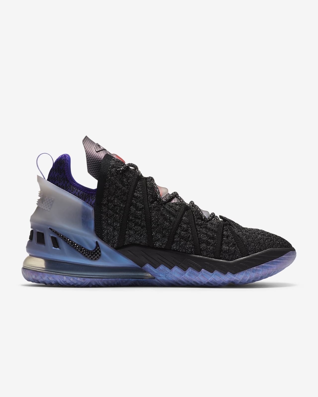 Basketball Shoe. Nike JP