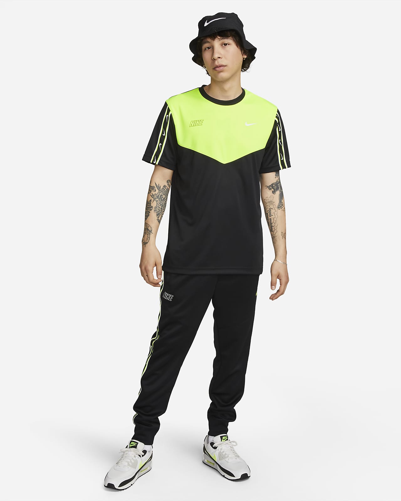 Nike repeat hot sale t shirt